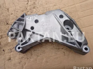 Audi 06J 199 207 P / 06J199207P A3 (8P1) 2010 Support