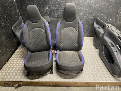 Toyota AYGO X (_B7_) 2025 Set of seats Door panel - Image 1