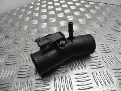 Ford EK3019770 FOCUS III 2013 Tuyaux / tuyaux d'alimentation en air - Image 1