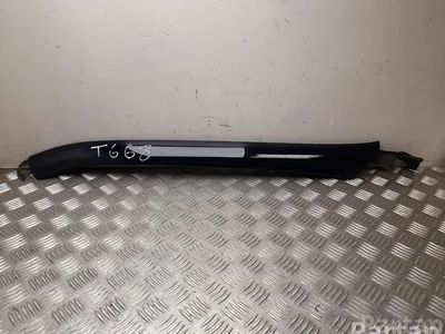 Mercedes-Benz A1406980889 S-CLASS Coupe (C140) 1994 Garniture /moulage Right Front - Image 1