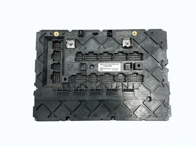 Mercedes-Benz Trucks A0014467658, A0014463558, A0014463658, A0014466158, A2C84163502 ANTOS 2017 Caja/portafusibles Single-SAM - Imagen 1