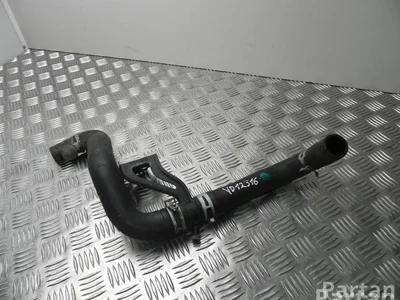 Toyota 1.6 / 16 AURIS (_E15_) 2010 Tuyau de radiateur - Image 1