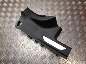 Jaguar J9D3-13244-A, J9D3-13244-AD / J9D313244A, J9D313244AD I-PACE 2019 Bordure de seuil de porte