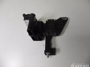 BMW 929614901 1 (F20) 2012 Boîte à fusibles