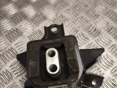 Kia 21870EV000 EV4 (CT) 2026 Engine Mounting - Image 1