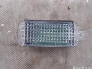 Seat 4E0947415 IBIZA V (KJ1) 2020 éclairage