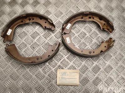 Toyota 0449560060, 03013702982 LAND CRUISER (_J4_, _J5_) 2001 Szczęka hamulcowa - Zdjęcie 1