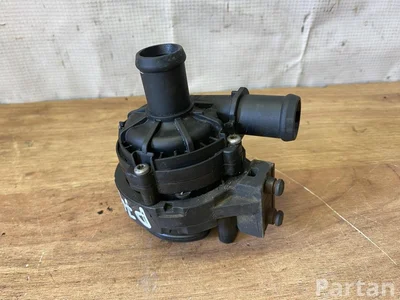 Škoda 2Q0965567A ; 0392023420 / 2Q0965567A, 0392023420 OCTAVIA IV Combi (NX5, PV5) 2021 Zusatzwasserpumpe - Bild 1