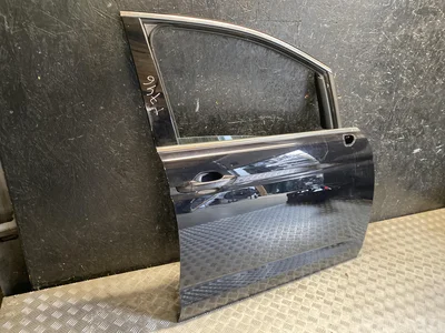 Volkswagen TOURAN (5T1) 2019 Puerta Right Front - Imagen 1