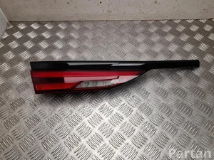 BMW 8498739 2' F44 Gran Coupé 2023 Lampy tylne z lewej