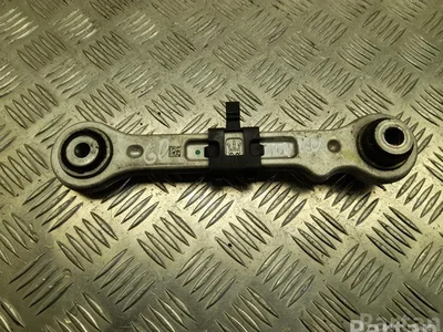 Maserati 670036722, 067003201 GHIBLI (M157) 2020 Arrière levier de suspension incurvé right side - Image 1