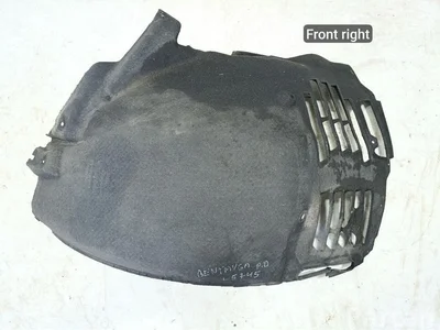 Bentley 36A821172 BENTAYGA 2017 Guardabarros interior Right Front - Imagen 1