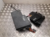 Ford AV6T-14A067-AD / AV6T14A067AD C-MAX II (DXA/CB7, DXA/CEU) 2017 Fuse Box