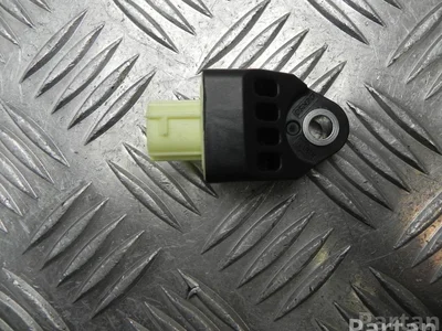 Toyota 89831-0D130 / 898310D130 YARIS (_P13_) 2020 Capteur d'impact (systèmes d'airbag) - Image 1