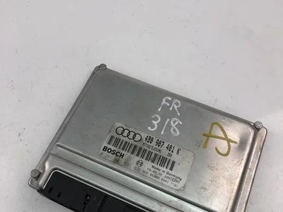 Audi 4B0907401K; 0281001931 / 4B0907401K, 0281001931 A6 (4B2, C5) 2002 Unité de contrôle moteur - Image 1