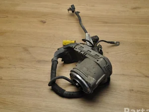 Peugeot F800002345 ; F800002046 ; F800002046A ; 5WK67002 / F800002345, F800002046, F800002046A, 5WK67002 308 SW II 2017 Direction assistée moteur