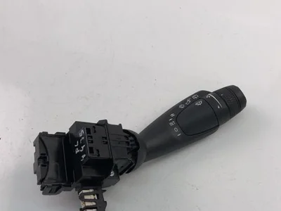 Volvo 31481373 XC40 2021 Brazo de columna de dirección, interruptor - Imagen 1