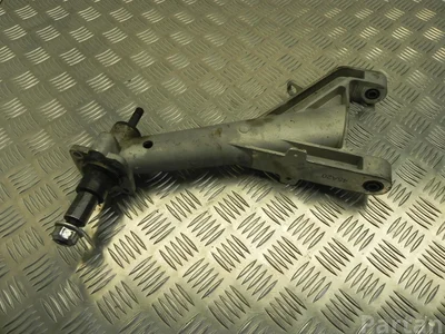 Bellier 865K1 B8 2023 Devant  bras de commande de voie inférieur - Image 1