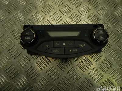 Toyota 55900-0D350 / 559000D350 YARIS (_P13_) 2014 Contrôle automatique de la climatisation - Image 1