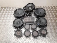 Audi 8Y0 035 465 A, 83A 035 454, 83A 035 709, 83A 035 415B, 83A 035 411 A, 83A 035 399 A, 8Y0 035 382 A / 8Y0035465A, 83A035454, 83A035709, 83A035415B, 83A035411A, 83A035399A, 8Y0035382A A3 sedan (8YS) 2020 Amplificateur audio