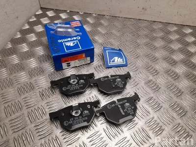 BMW 13.0470-7174.2 / 13047071742 5 (E60) 2010 Brake Shoe - Image 1