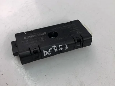 BMW 9199865 5 Touring (F11) 2011 Amplificador de TV - Imagen 1