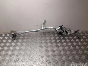 Mercedes-Benz A2138207902 C-CLASS (W205) 2018 Tringlerie d'essuie-glace