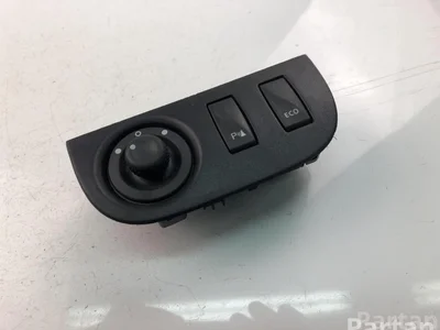 Dacia 684937535R LOGAN MCV II 2016 Bouton de miroir électrique - Image 1