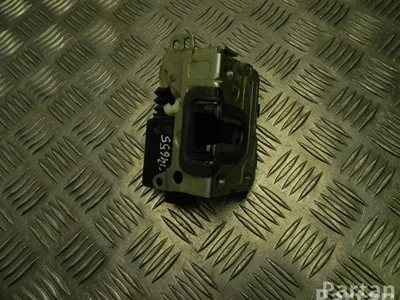 Dacia 8200735224 DUSTER 2011 Serrure de porte Right Front - Image 1