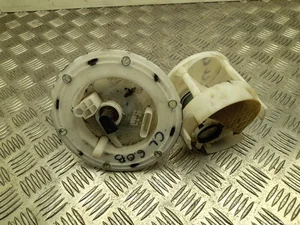 Mercedes-Benz A2214700390 S-CLASS Coupe (C216) 2006 Unité d'alimentation en carburant