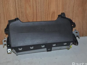 Toyota TG17D02001 COROLLA (E210) Estate 2019 Airbag aux genoux/aux pieds