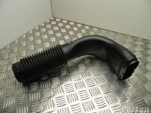 Mercedes-Benz MB C-CLASS (W204) 2008 Prise d'air / Conduit d'air d'admission