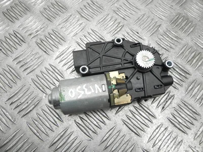 Kia 81631-2P550 / 816312P550 SORENTO II (XM) 2014 Moteur de toit coulissant - Image 1