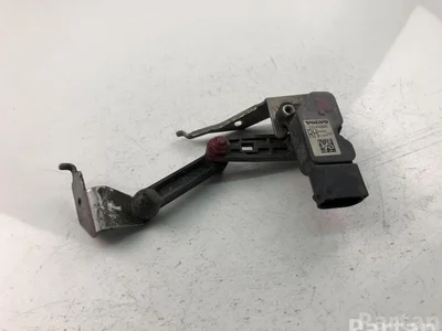 Volvo 32246988 XC60 2014 Sensor, pneumatic suspension level - Image 1