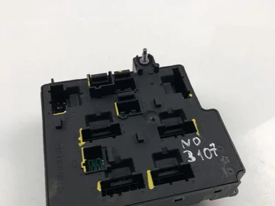 Volvo 32212299 XC90 II 2016 Boîte à fusibles - Image 1