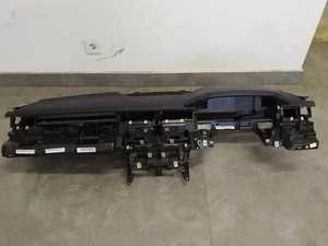 Land Rover J8A2-04320-B / J8A204320B RANGE ROVER VELAR (L560) 2017 Tableau de bord