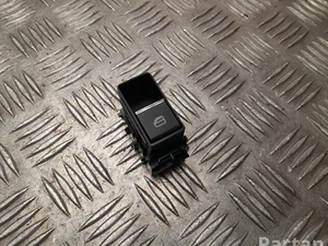 Mazda BDGF 66370 / BDGF66370 MX-30 DR 2022 Bouton de lève-vitre Right Front