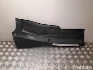 Land Rover K8D2-021B57-AD / K8D2021B57AD DISCOVERY SPORT (L550) 2019 Garniture de capot d'essuie glace