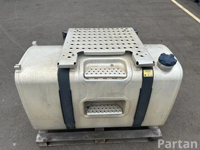 Gebrauchtes Original Volvo Trucks 21335677, 7421335677, 22672756, 7422672756, 22739212, 7422739212 FH II 2018 Kraftstofftank 480L - Bild 1