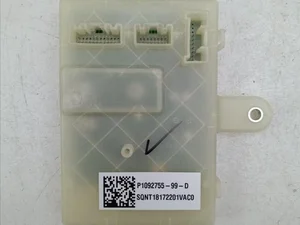 Tesla P1092755-99-D, 1092755-99-D / P109275599D, 109275599D MODEL 3 2018 Unidad de control de suspensión de aire