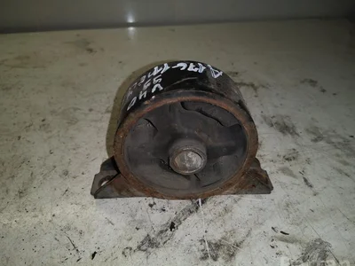 Volvo 30611143 V40 Estate (VW) 1999 Support moteur - Image 1