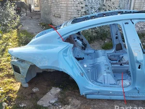 Porsche Taycan 4S 2022 Quart de corps Right Rear