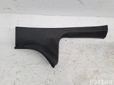 Mercedes-Benz A2056860136 KLASA C (W205) 2015 Inne części wnętrza - Obraz 1