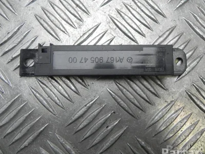 Mercedes-Benz A 167 905 47 00 / A1679054700 GLE (W167) (2019 ...) 2019 Antenne - Image 1