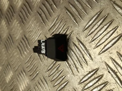 Nissan 632S01, 220208A JUKE (F16) 2022 Éclairage d'urgence / interrupteur de danger - Image 1