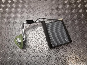 Nissan T228271A662, 7182-1D / T228271A662, 71821D LEAF (ZE1) 2021 Échangeur thermique