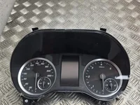 Gebrauchtes Original Mercedes-Benz A 447 900 19 11, A 447 901 04 05, A 447 902 91 06 / A4479001911, A4479010405, A4479029106 VITO Tourer (W447) 2019 Kombiinstrumente km/h Automatikgetriebe
