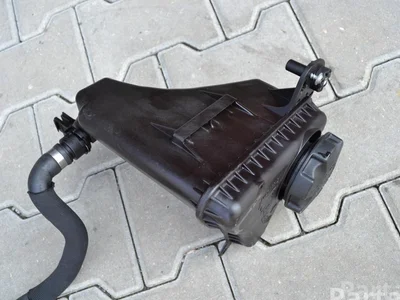 BMW 17137806038, 7806038, 10617211 5 (F10) 2012 Vase d'expansion du liquide de refroidissement - Image 1