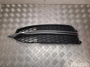 Audi 4G8 807 681 B / 4G8807681B A7 Sportback (4GA, 4GF) 2014 Grillades