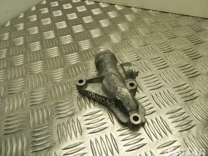 Mercedes-Benz A 651 200 05 56 / A6512000556 C-CLASS (W204) 2013 Bride de liquide de refroidissement